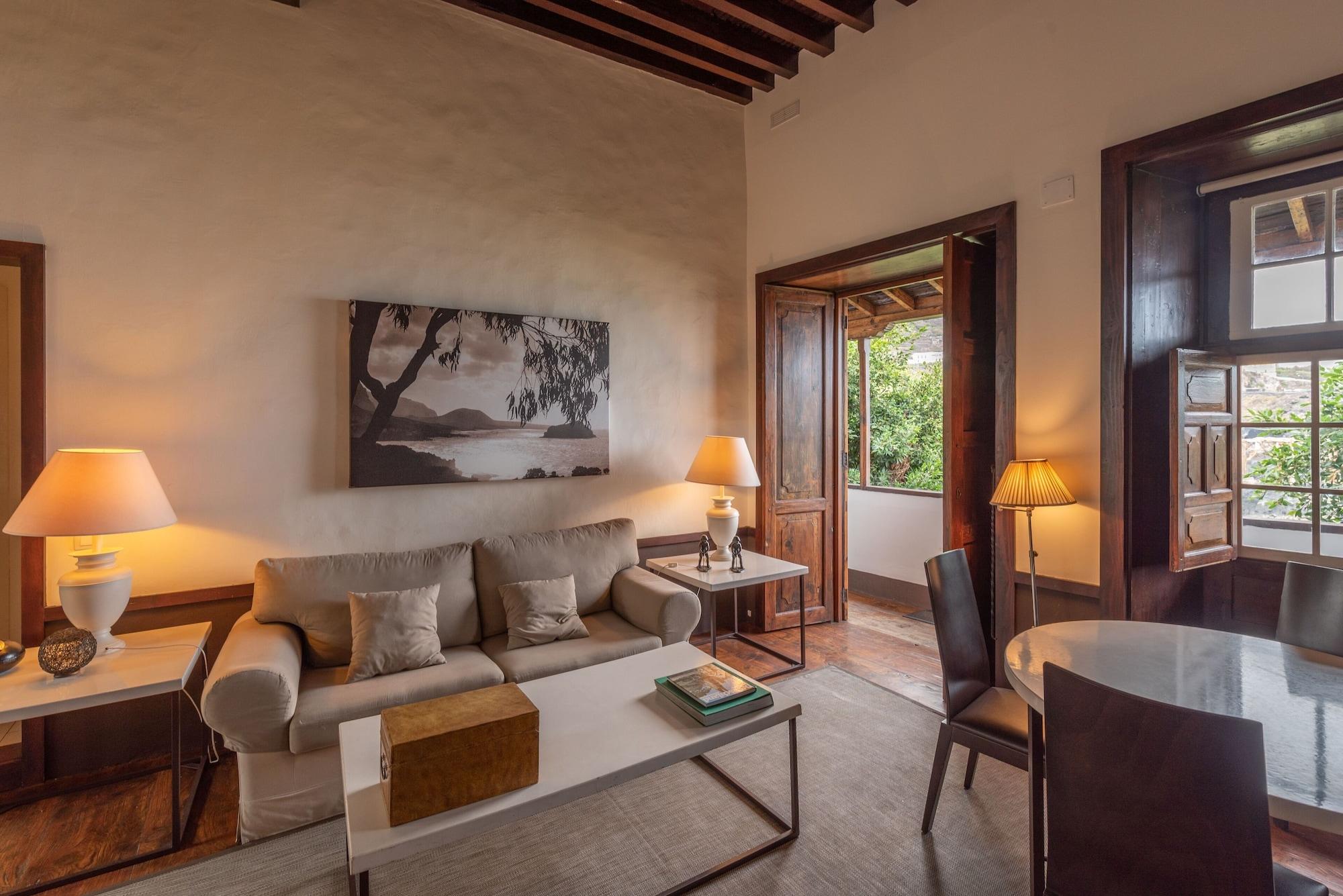 Isla Baja Suites Garachico  Exteriör bild